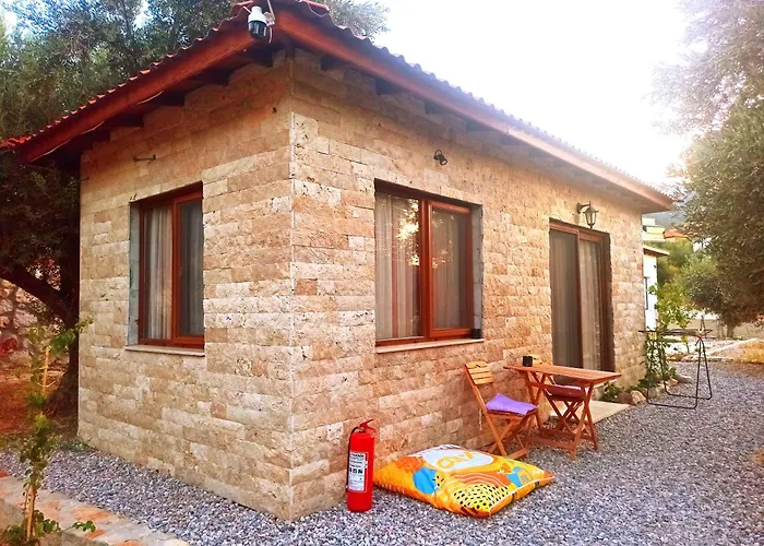 Kavurlukoz Karaburun (Izmir)